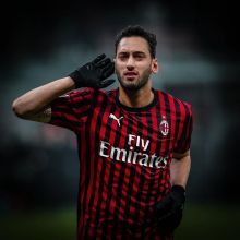 更是一个 更是一个