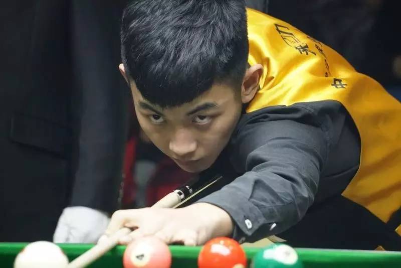 丘瓦的光辉 丘瓦的光辉