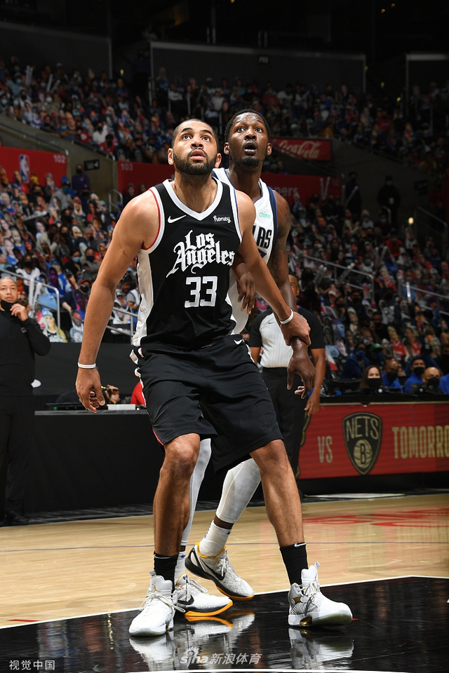 的滑翔伞基 的滑翔伞基