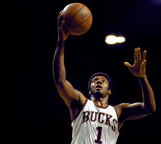 的目标迈进 的目标迈进