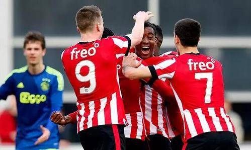 而这是团队 而这是团队